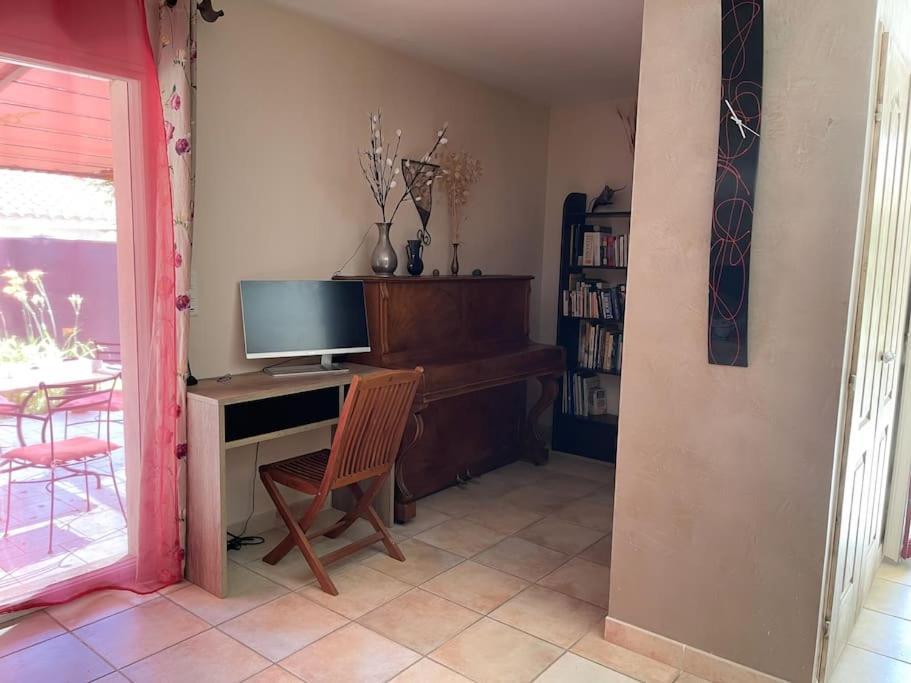 Petit Paradis . Pujaut Zewnętrze zdjęcie
